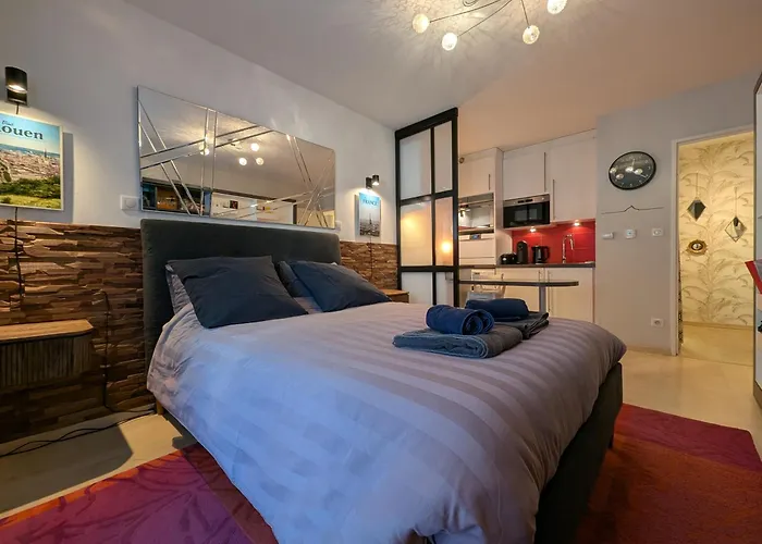 Chez M&a - & Port - Ideal Couple